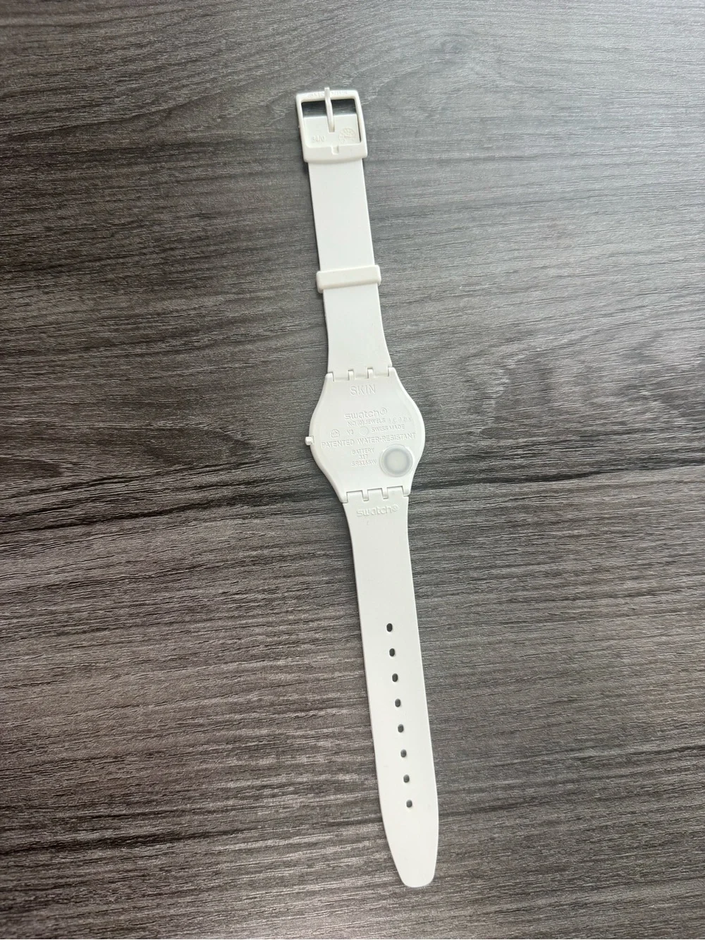 Swatch White Silicone Watch Unisex Minimalist Swiss Casual Wristwatch